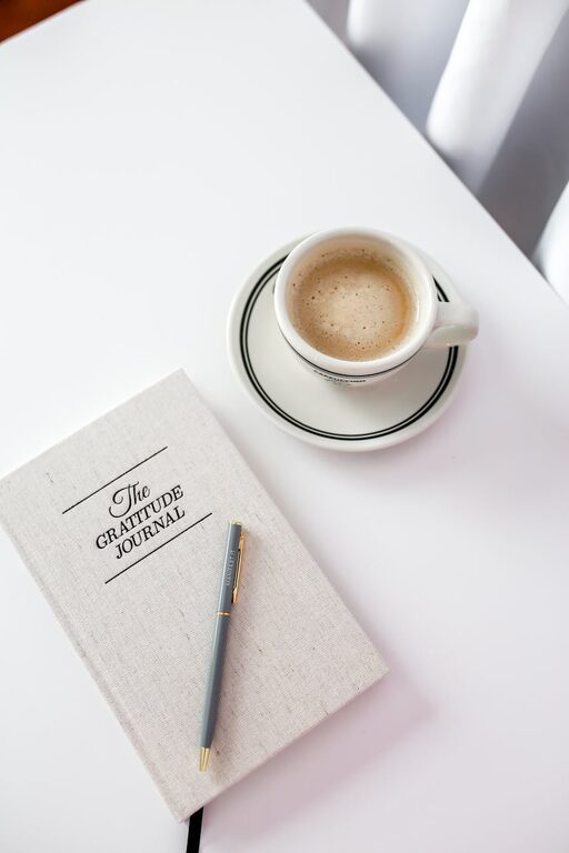 How to Start a Gratitude Journal for a Happier Life